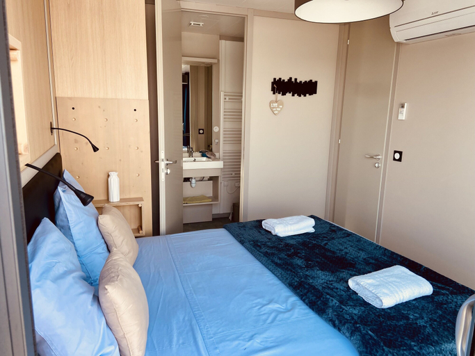 Bedroom 4, Les Ilots de Gruissan, Aude