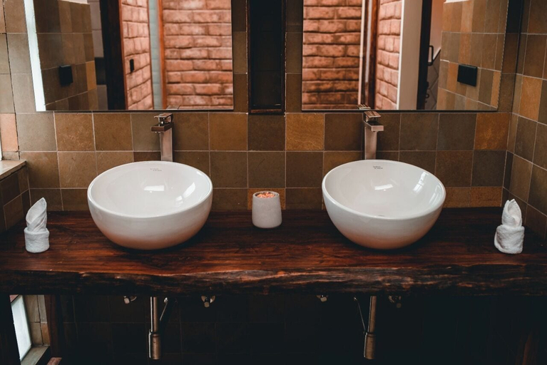 Bathroom 3, Wagoba Eco lodge, Chandrapur