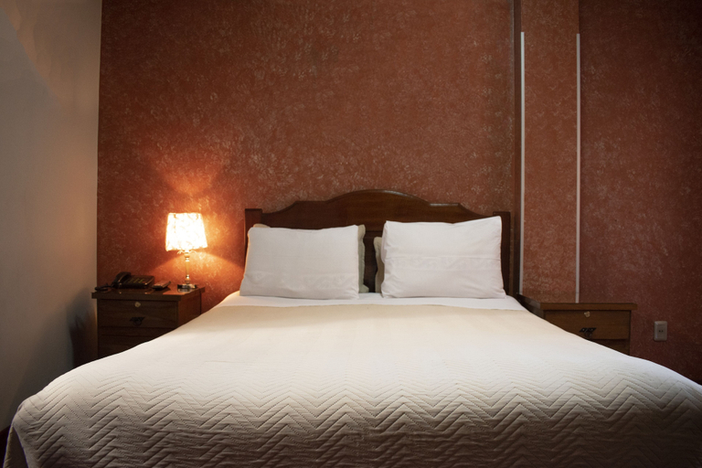 Bedroom 5, HOTEL DIAMANTE AZUL, Pedro Domingo Murillo