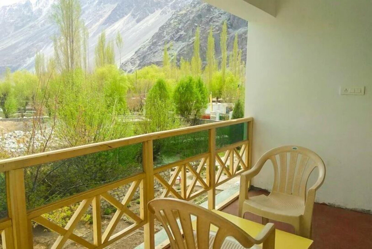 Others 4, Galaxy Guest House, Leh