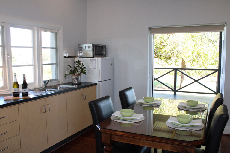 Dining Room 7