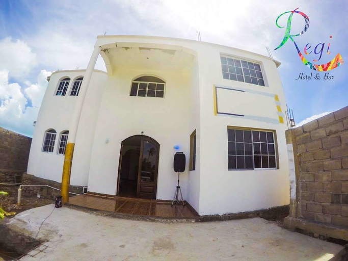 Exterior & Views 5, Regi Hotel & Bar, les Cayes