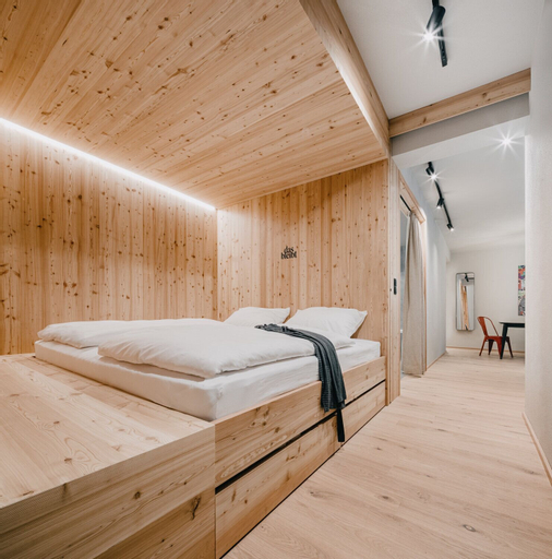 Bedroom 15