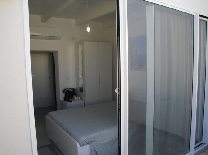 Bedroom 5, Romì, Bari