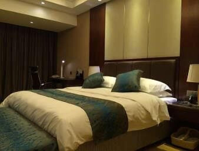 Bedroom 2, Ramada Huize, Qujing