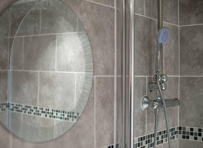 Bathroom 4, Stunning 2-bed Apartment in Birmingham, Birmingham