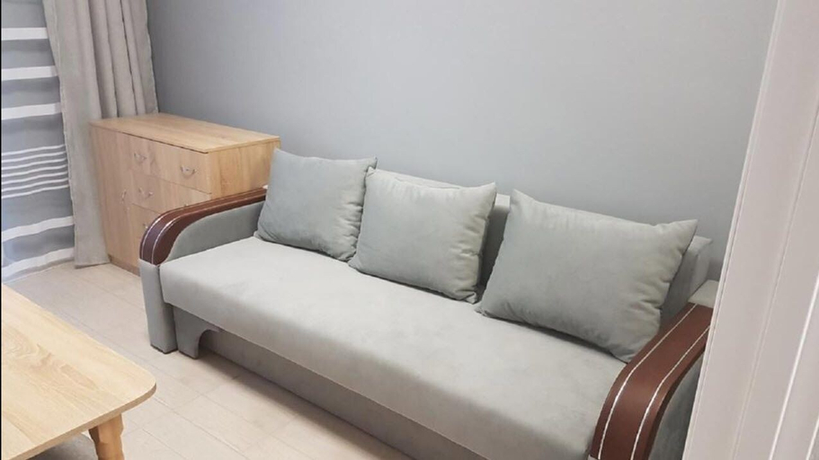 Others 5, Saduba Perluna Bukovel, Nadvirnians'kyi
