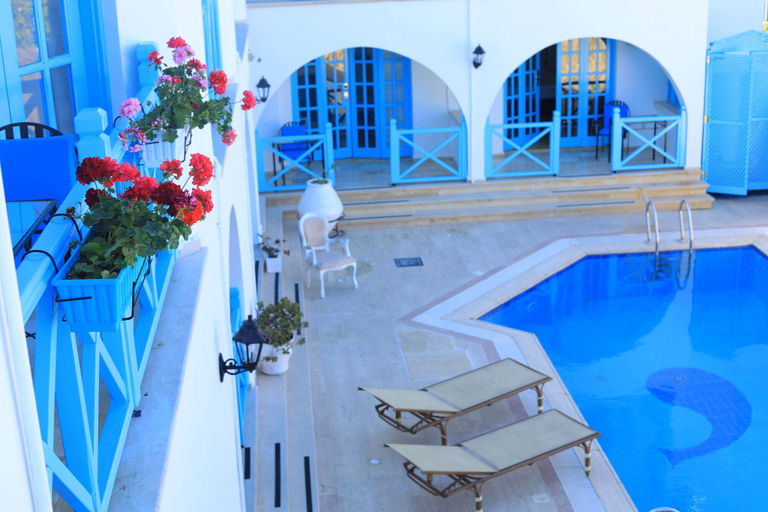 Sport & Beauty 4, Bellapais Abbey Hotel