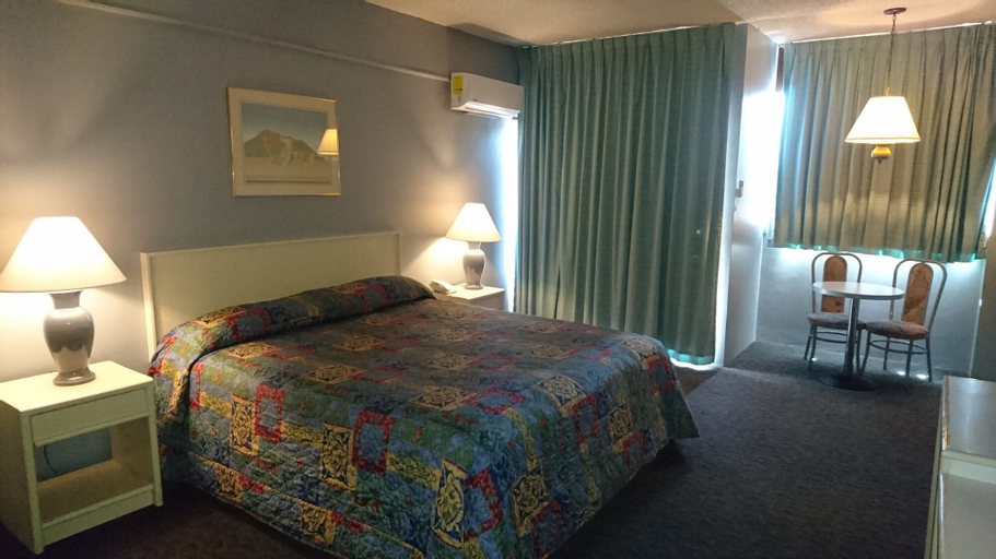 Bedroom 8