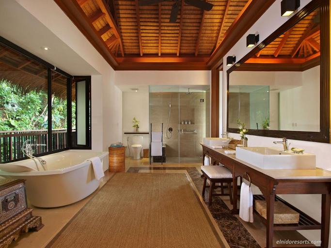 Bathroom 5, Pangulasian Island Resort, El Nido
