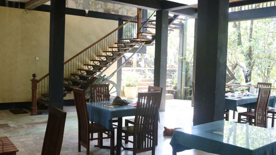 Food & Drinks 4, Birds Paradise Hotel, Kalawana
