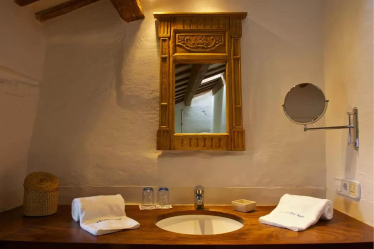Bathroom 4, Alcaufar Vell Hotel Rural & Restaurant, Baleares