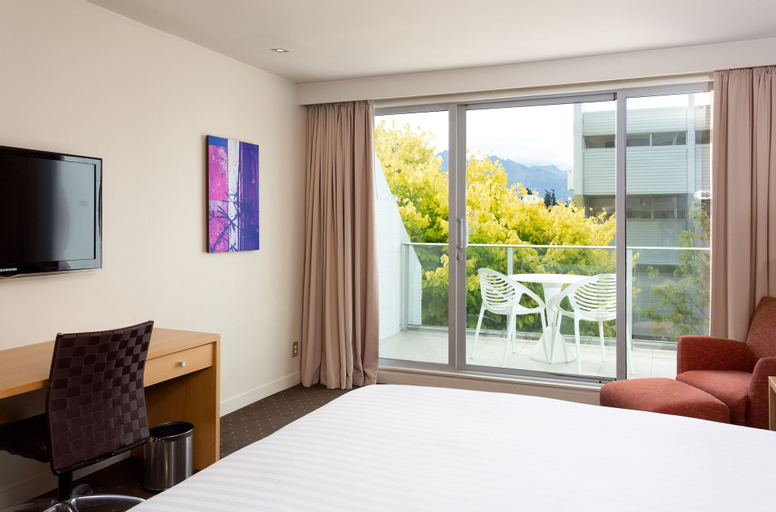 Bedroom 9
