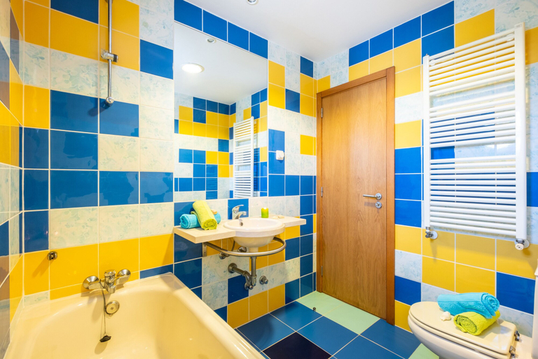 Bathroom 4, Villa Marina, Albufeira