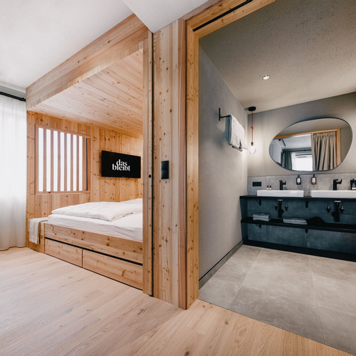 Bedroom 10