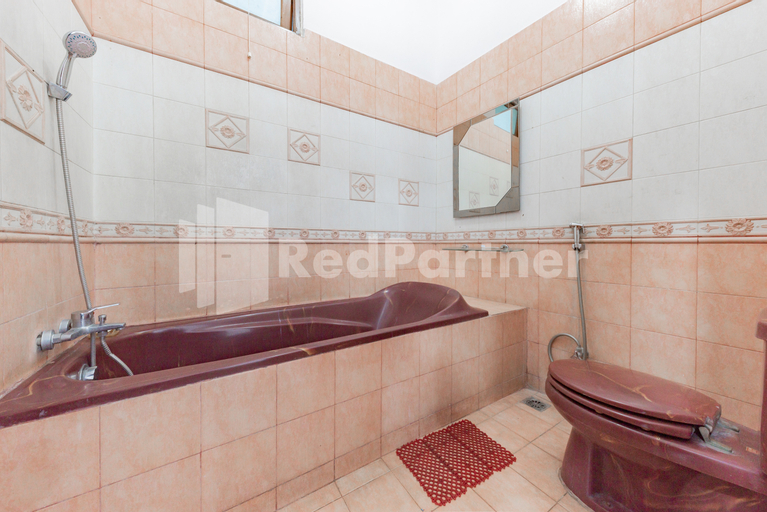 Bedroom 5, Biru Homestay Bandung Mitra RedDoorz, Bandung