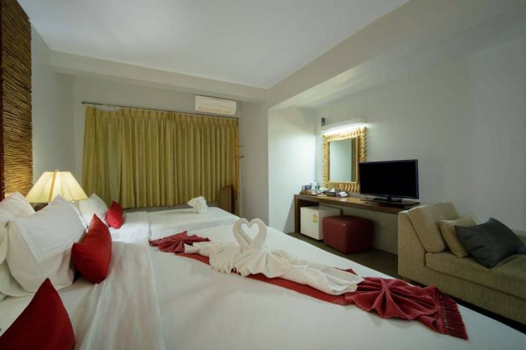 Bedroom 12
