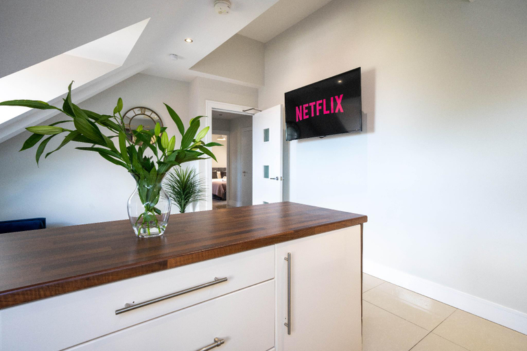 Others 5, Modern City Center apartment, Belfast