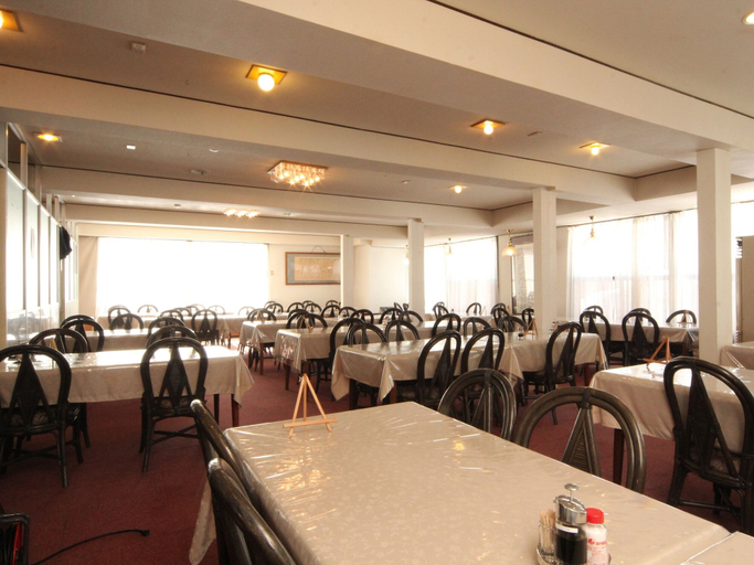 Food & Drinks 4, Hotel Sunny Valley, Otari