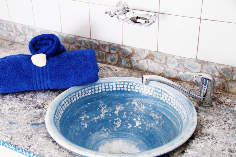 Bathroom 3, Serenity Nhabanga, Bilene