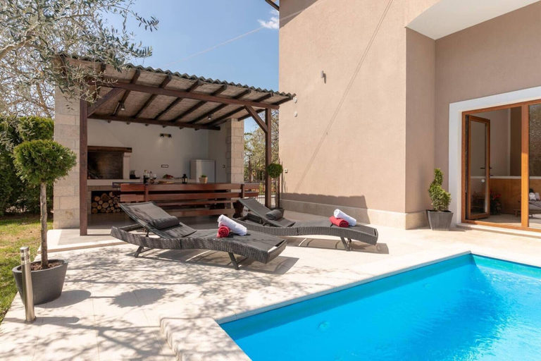 Others 5, Charming 6-bed Villa in Vižinada, Vižinada