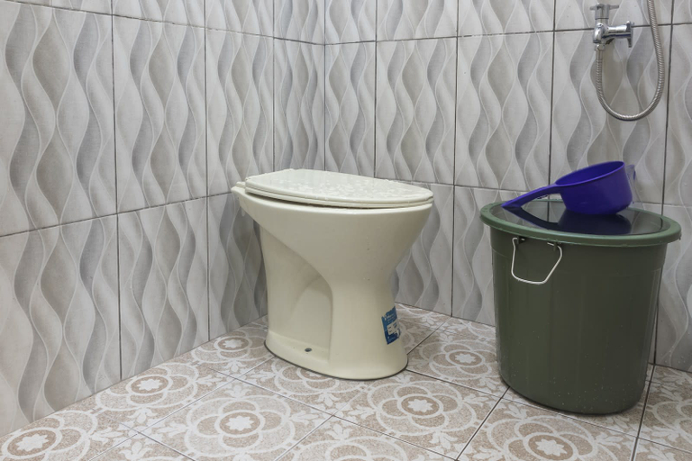 Bathroom 4, KoolKost Syariah @ Jamin Ginting Medan (Minimum Stay 3 Nights), Medan