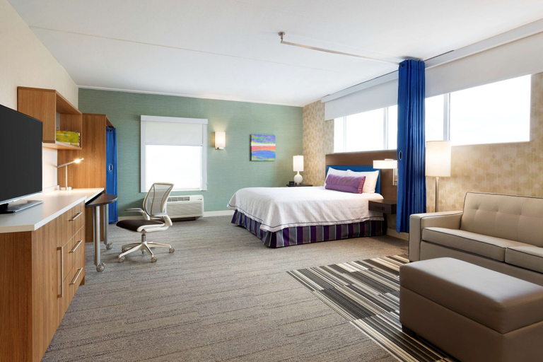 Bedroom 4, Home2 Suites by Hilton Milton Ontario, Halton