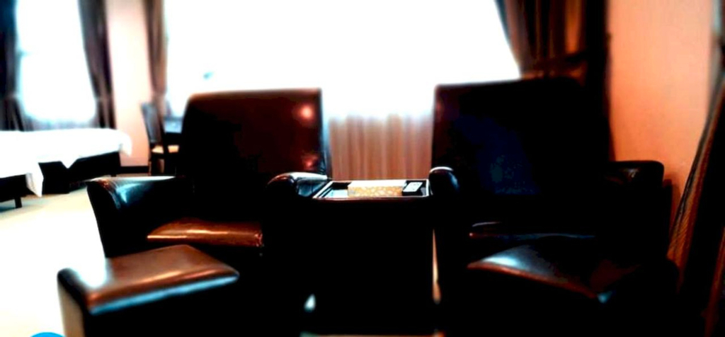 Business Facilities, Capital O 90767 Rail Hotel, Kluang