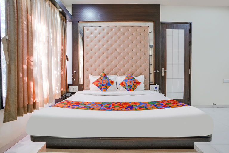 Bedroom 2, Fabhotel Rudra Residency, Pune
