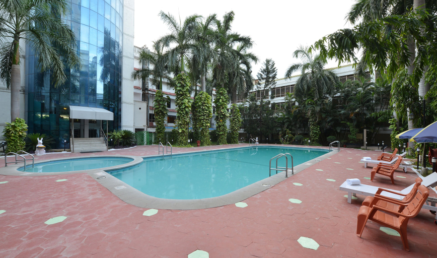 Sport & Beauty 2, SRM Hotel Maraimalai Nagar, Kancheepuram