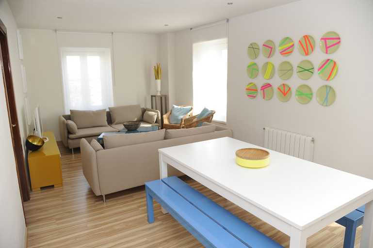 Others 2, Mola! Suites, Madrid