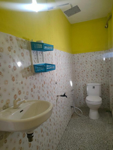 Bathroom, Satu Hati Homestay, Lombok