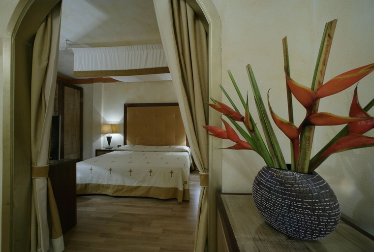 Bedroom 8