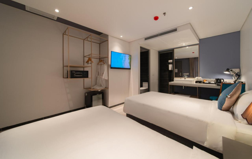 The Time Hotel Nha Trang - Tap to explore photos