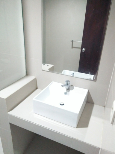 Bedroom 13