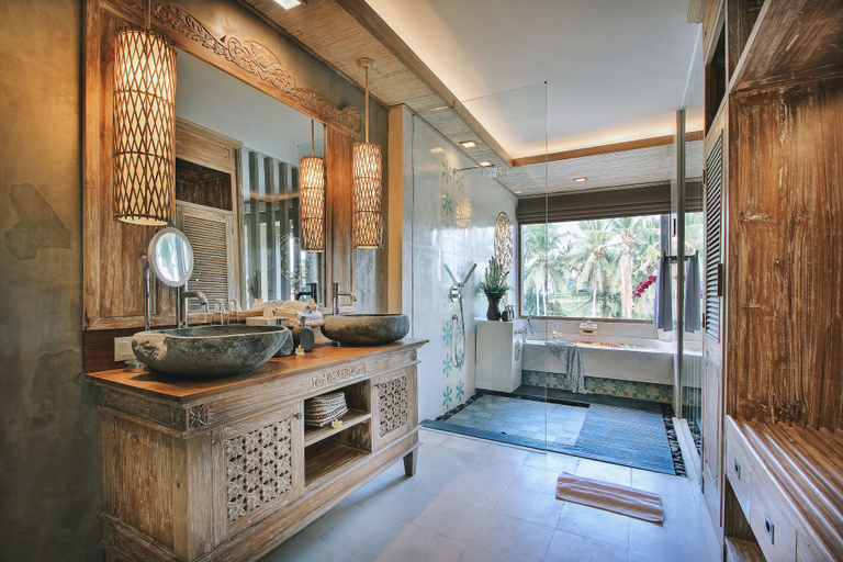 Bathroom 5, Kuwarasan A Pramana Experience, Gianyar