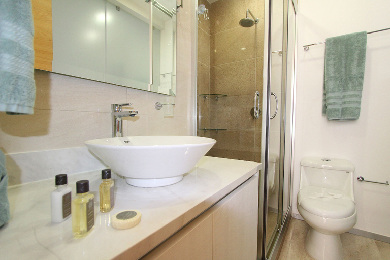 Bathroom 3, Menesse 32 - 304, Cozumel