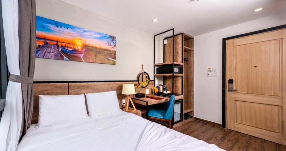 Bedroom 13