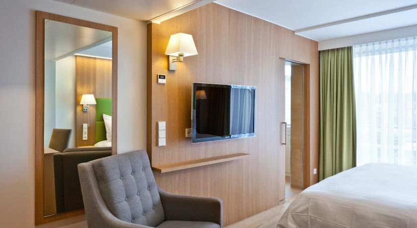 Bedroom 3, Mondorf Parc Hotel, Remich