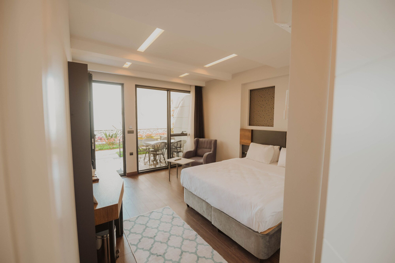 Bedroom 4, Peerless Villas Hotel, Merkez