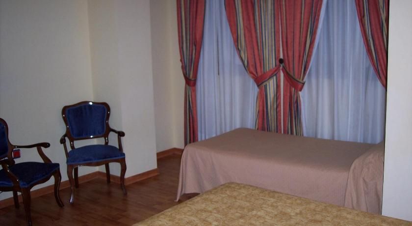 Bedroom 2, Hotel Castillo Lanjaron, Granada