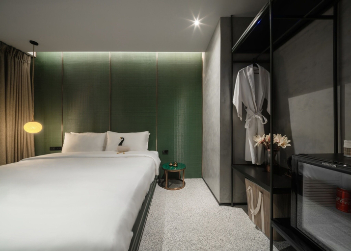Bedroom 15