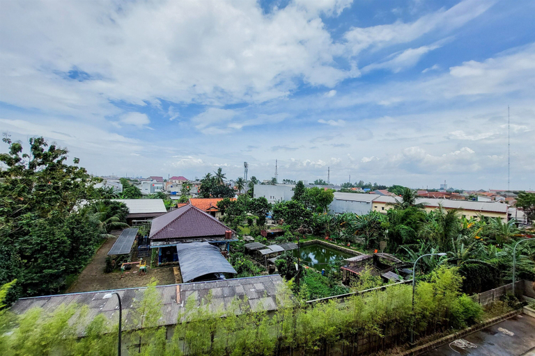 View from property, Cozy Living Studio Room At Baileys Apartment, South Tangerang
