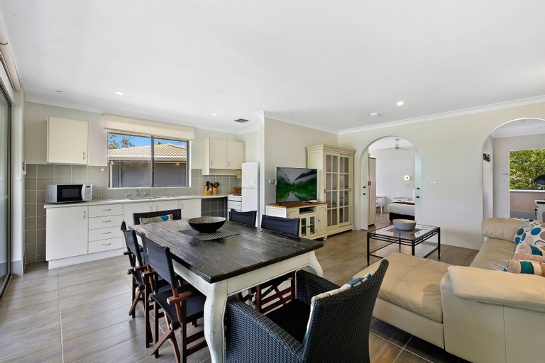 Dining Room 6