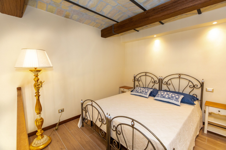 Bedroom 4, Kings Home In Rome, Rome