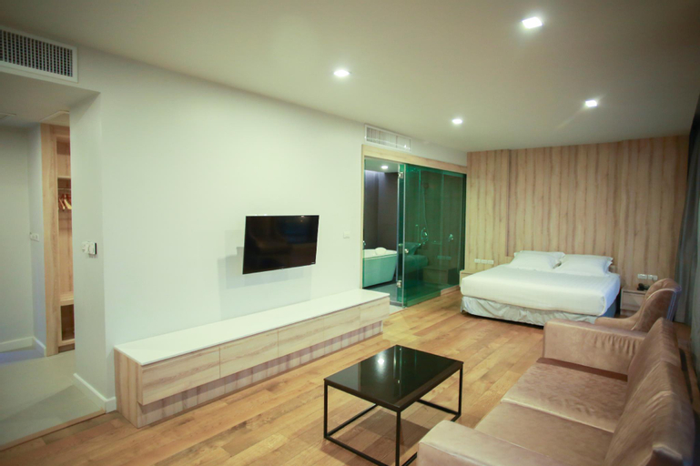 Bedroom 2, Holiday Poipet, Aranyaprathet