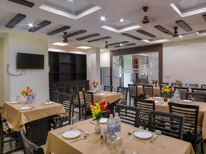 Food & Drinks 5, Hotel Maa Gayatri India, Udhampur