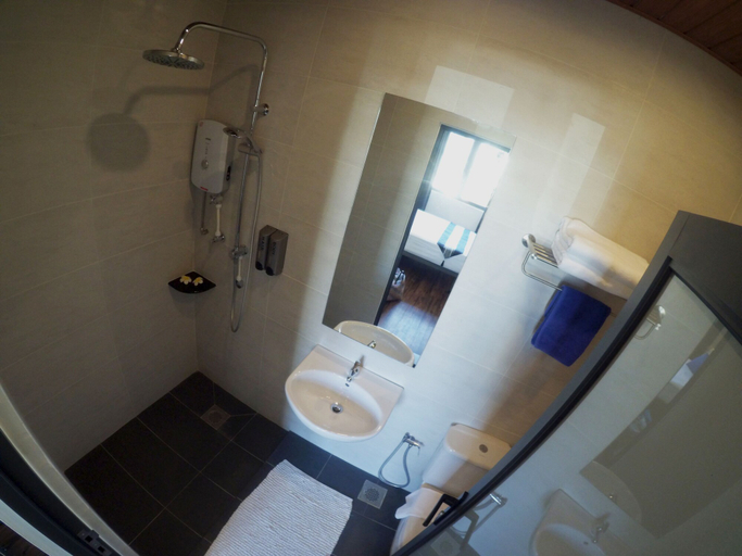 Bathroom 4, B Street Hotel, Pulau Penang