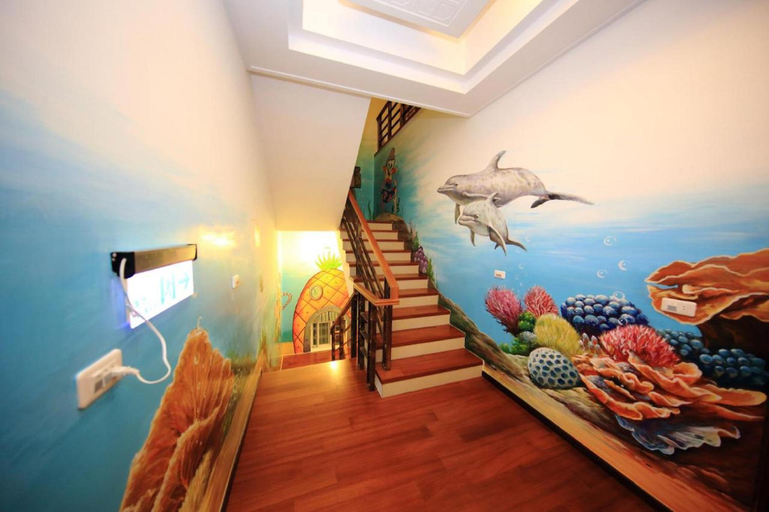 Others 3, Hao Her A B & B, Pingtung
