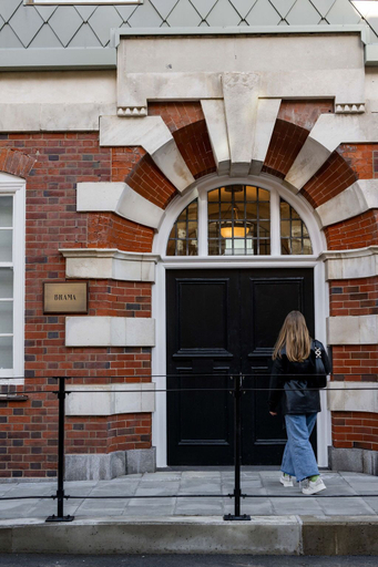 Exterior & Views 2, Brama, London